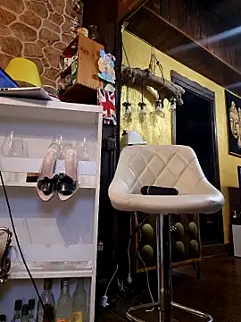 Luna-77's Webcam Show