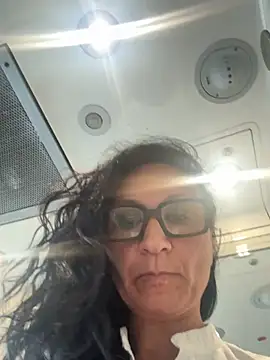 Luna-77 Chat XXX live