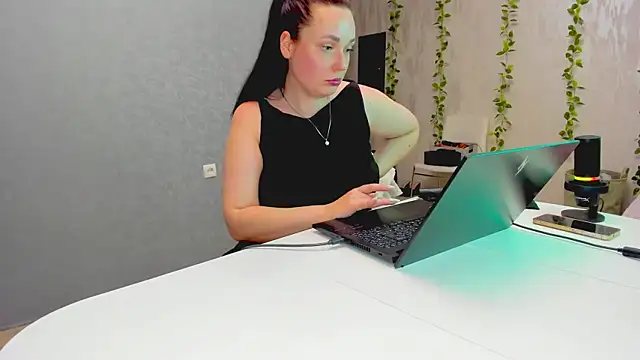 Yesss_Lilith Live XXX-chat