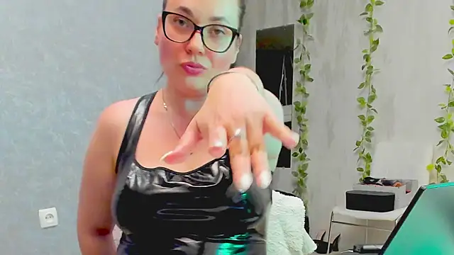 Yesss_Lilith's Live XXX Chat