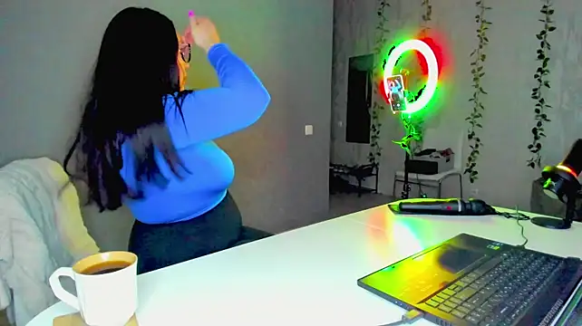 Yesss_Lilith Webcam Show