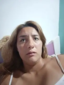 Chat XXX ao vivo de LuisaLean