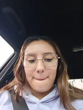 XXX chat uživo modela LuisaLean