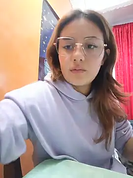 Chat XXX en directo de LuisaLean