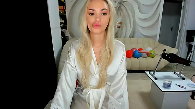 HaleySweet18 – webcam-show