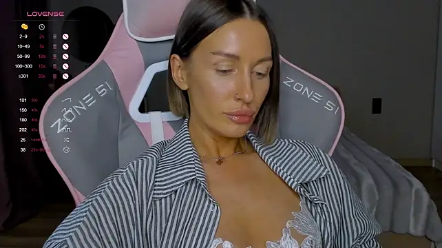 NejaSatin – Naživo XXX chat