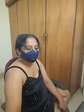 sexynayan23 Adlı Modelin Web Kamerası Şovu