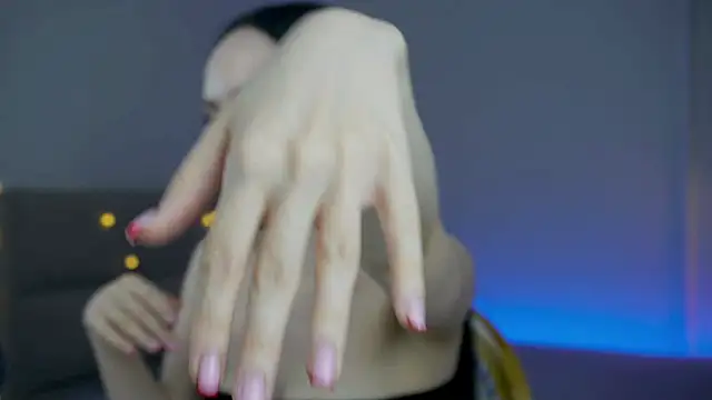 QueenAliss Live XXX-Chat