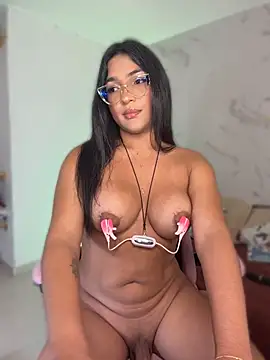 isabella1sexy's Webcam Show