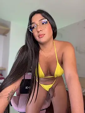 isabella1sexy's Webcam Show