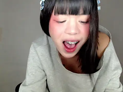 Pumi_akiko Show Webcam