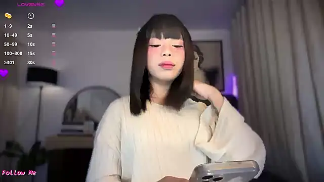 Pumi_akiko – webcam-show