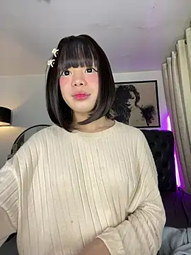 Pumi_akiko Adlı Modelin Web Kamerası Şovu