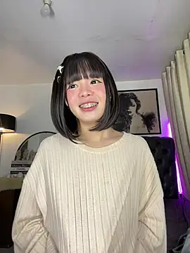 Pumi_akiko Adlı Modelin Web Kamerası Şovu