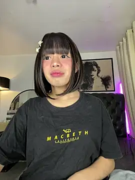 Pumi_akikoのウェブカメラショー