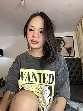 Pumi_akiko's Webcam Show
