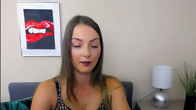 צ'אט XXX בשידור חי של NatalieSexy