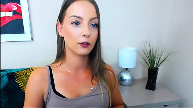 Chat +18 de NatalieSexy ao vivo