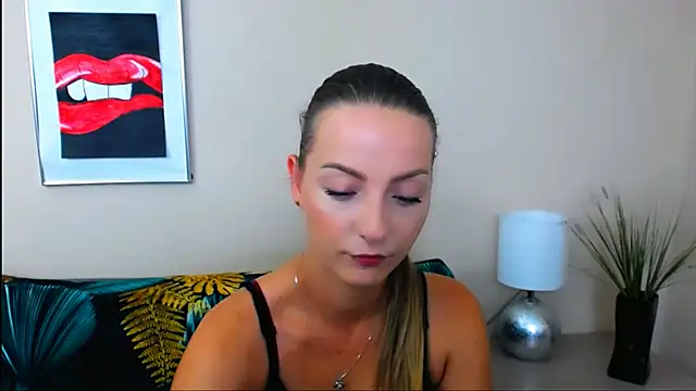 NatalieSexy 现场XXX聊天