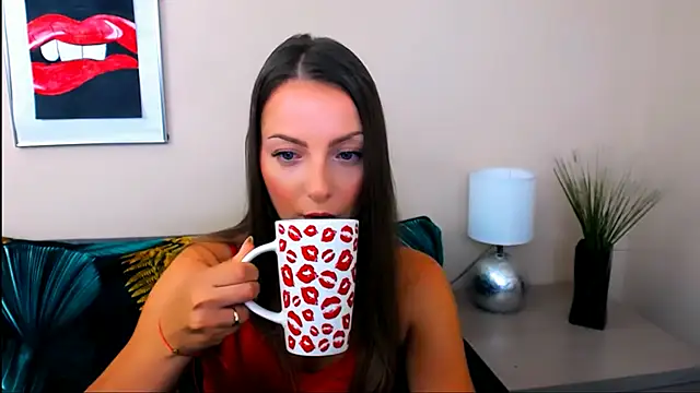 צ'אט XXX בשידור חי של NatalieSexy