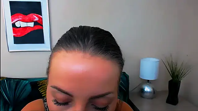 NatalieSexy Adlı Modelin Canlı XXX Sohbeti