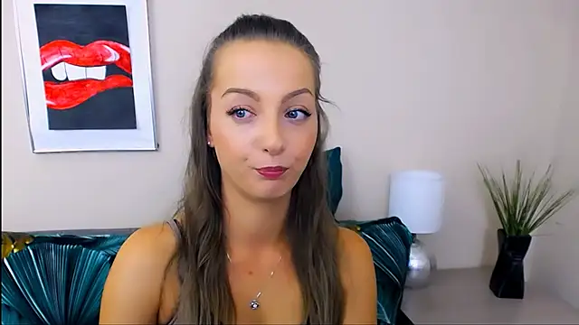NatalieSexy: απευθείας συνομιλία ΧΧΧ