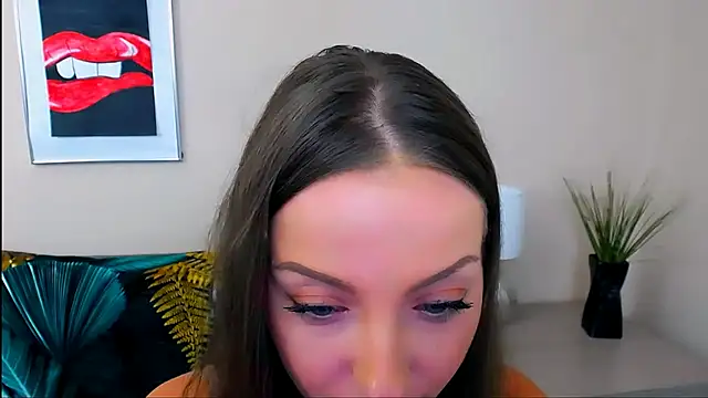 دردشة NatalieSexy الجنسية المباش رة