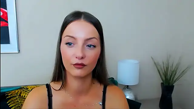 دردشة NatalieSexy الجنسية المباشرة