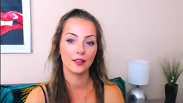 צ'אט XXX בשידור חי של NatalieSexy
