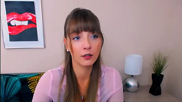 NatalieSexy: διαδικτυακό σόου στην κάμερα