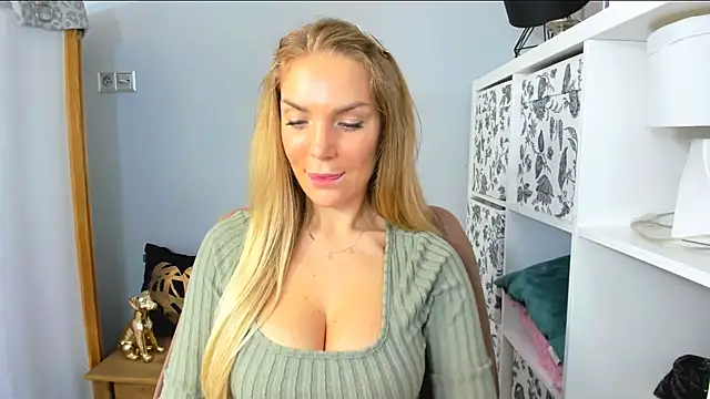 AulloraHoney 라이브 XXX 채팅