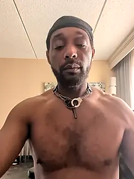 TheGoldenBoldy321's Webcam Show