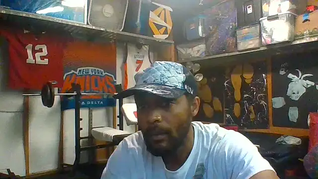 Show de TheGoldenBoldy321 na webcam