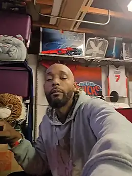 TheGoldenBoldy321 webkamerás műsora