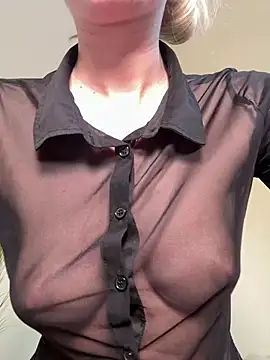 CutieEmy webcam show