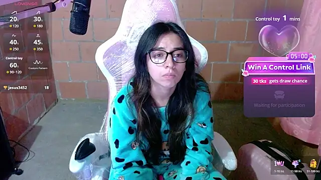 Онлайн чат XXX Maggie_Fox3