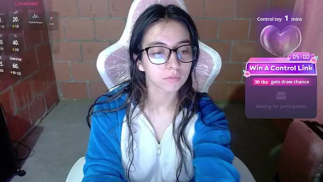 Maggie_Fox3 live-chat rom