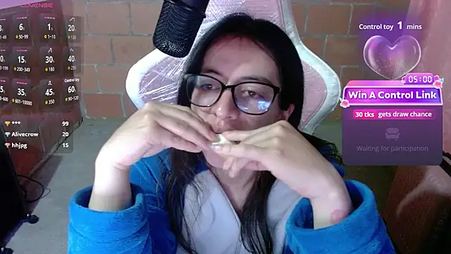 Maggie_Fox3 live-chat rom