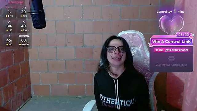 Maggie_Fox3n Live chat-huone