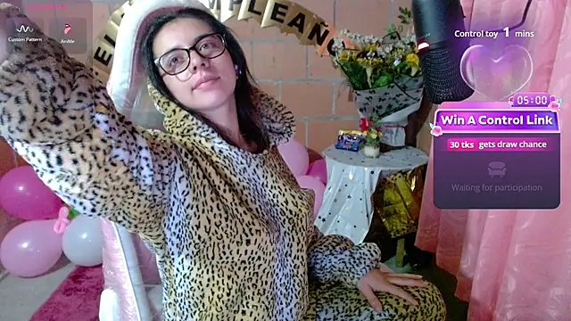 Maggie_Fox3's Live XXX Chat