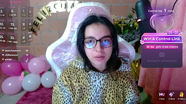 צ'אט XXX בשידור חי של Maggie_Fox3
