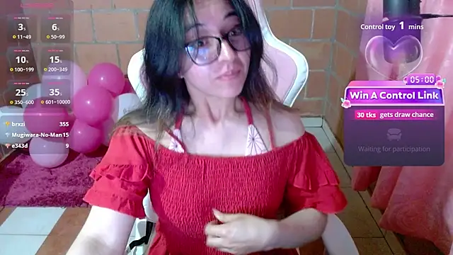 دردشة Maggie_Fox3 الجنسية المباشرة