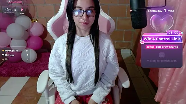 Maggie_Fox3 Adlı Modelin Canlı XXX Sohbeti