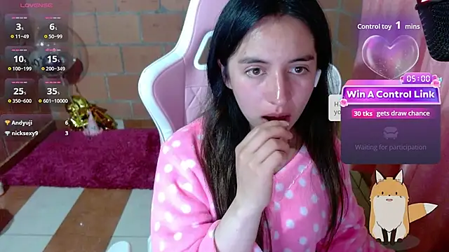 Chat XXX en directo de Maggie_Fox3