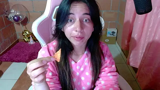 Maggie_Fox3's Live XXX Chat