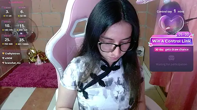 Chat +18 de Maggie_Fox3 ao vivo