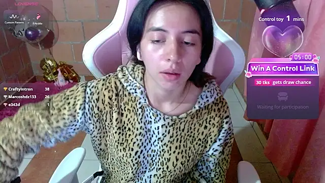 دردشة Maggie_Fox3 الجنسية المباشرة