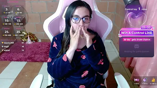 Chat XXX en directo de Maggie_Fox3