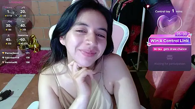 Czat XXX na żywo – Maggie_Fox3