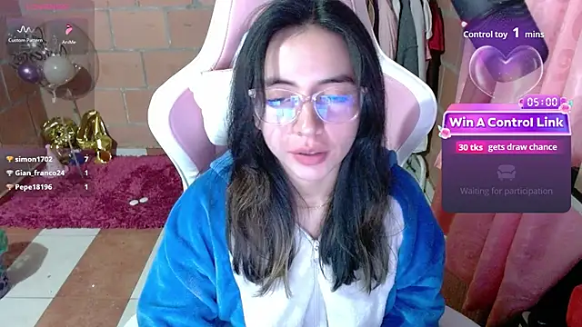 Maggie_Fox3 Adlı Modelin Canlı XXX Sohbeti